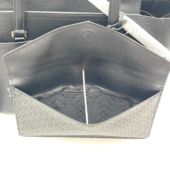 Michael Kors Maisie 3 in 1 Large Pebbled Leather Tote Bag - Picture 11 of 15